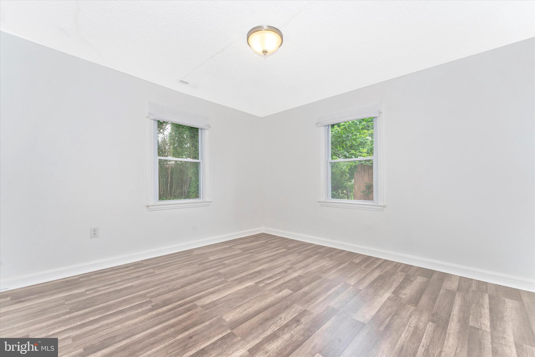 RADIANT VALLEY - Residential