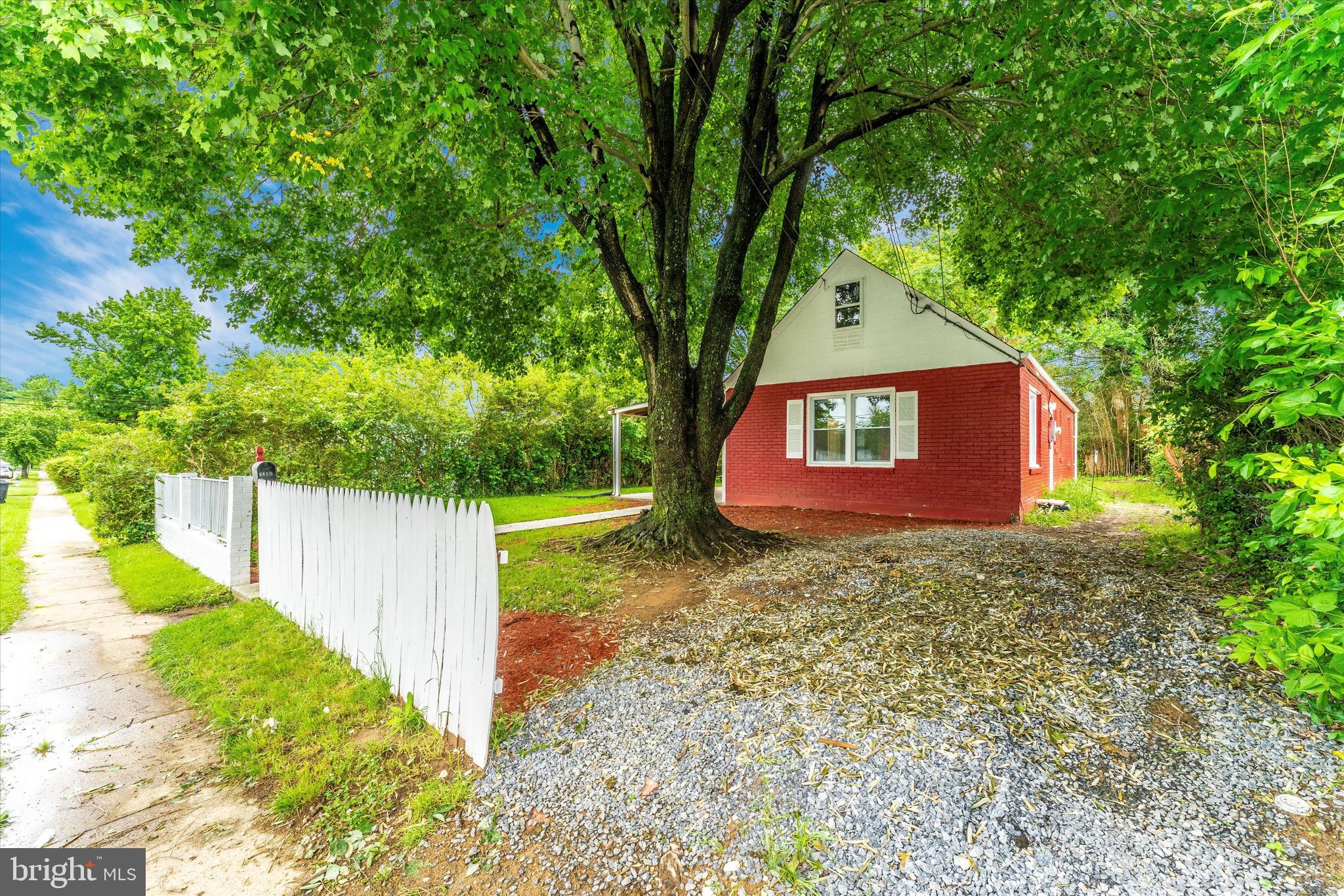 RADIANT VALLEY - Residential