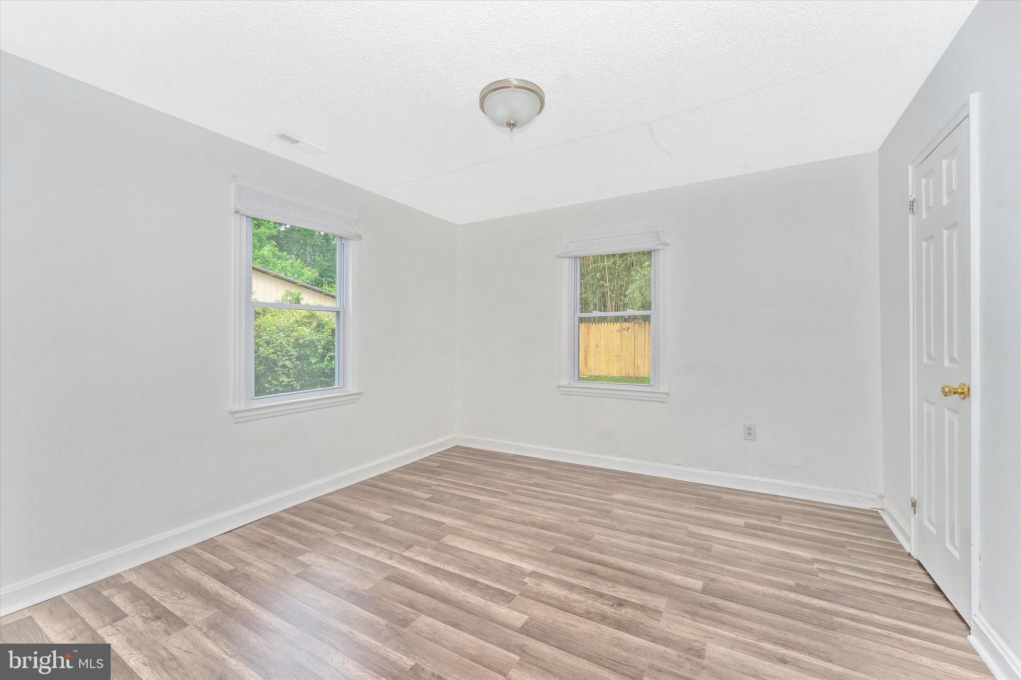 RADIANT VALLEY - Residential