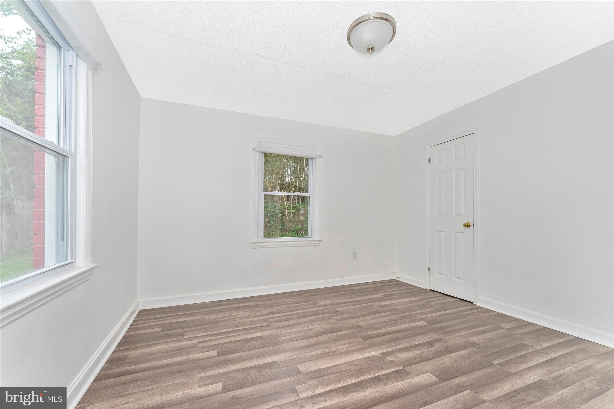 RADIANT VALLEY - Residential