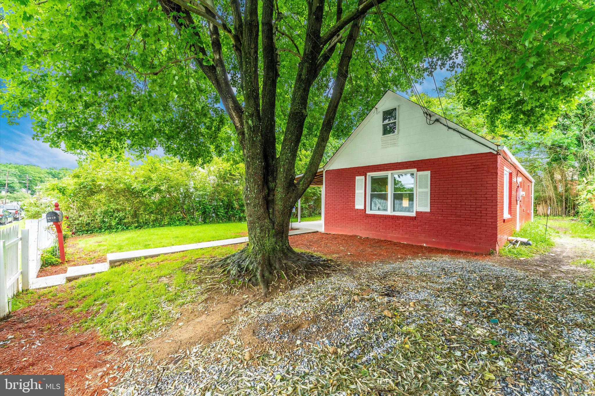 RADIANT VALLEY - Residential