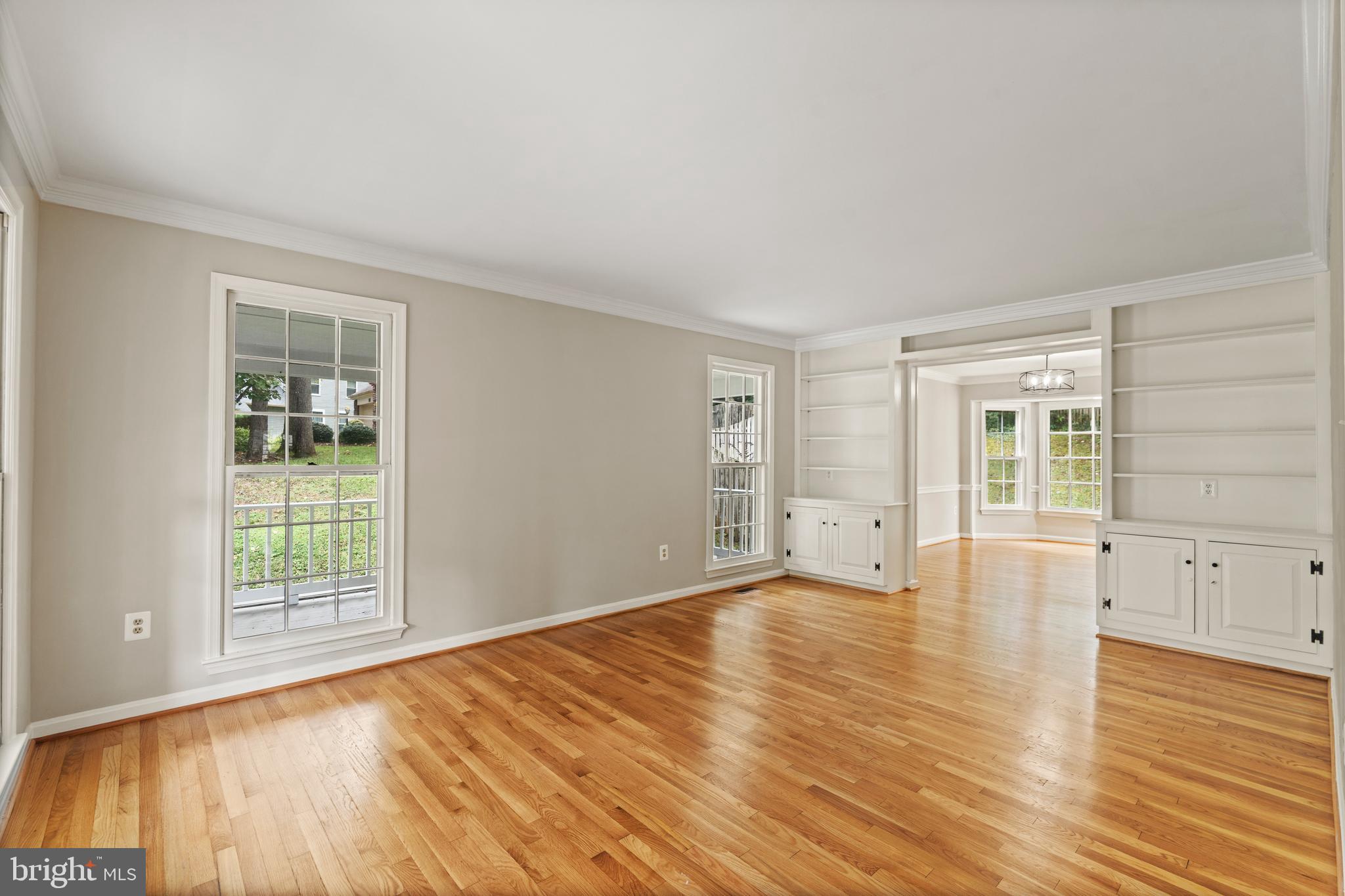 MONTCLAIR - Residential