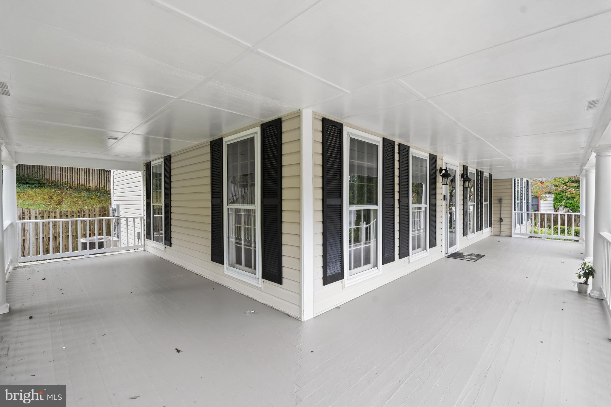 MONTCLAIR - Residential