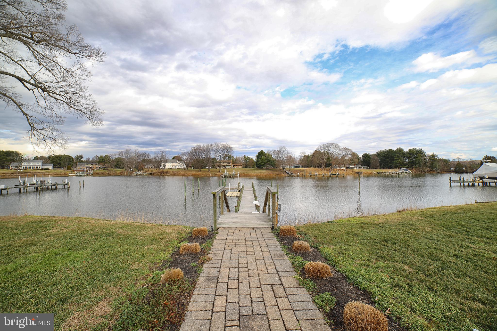 BELLE POINT FARM - Residential