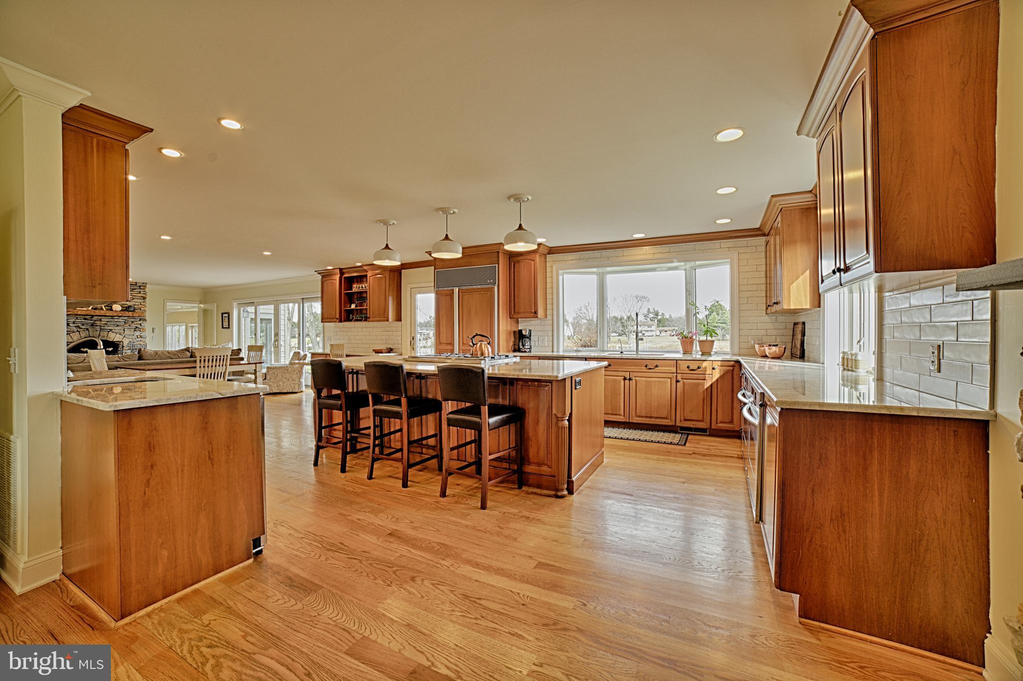 BELLE POINT FARM - Residential