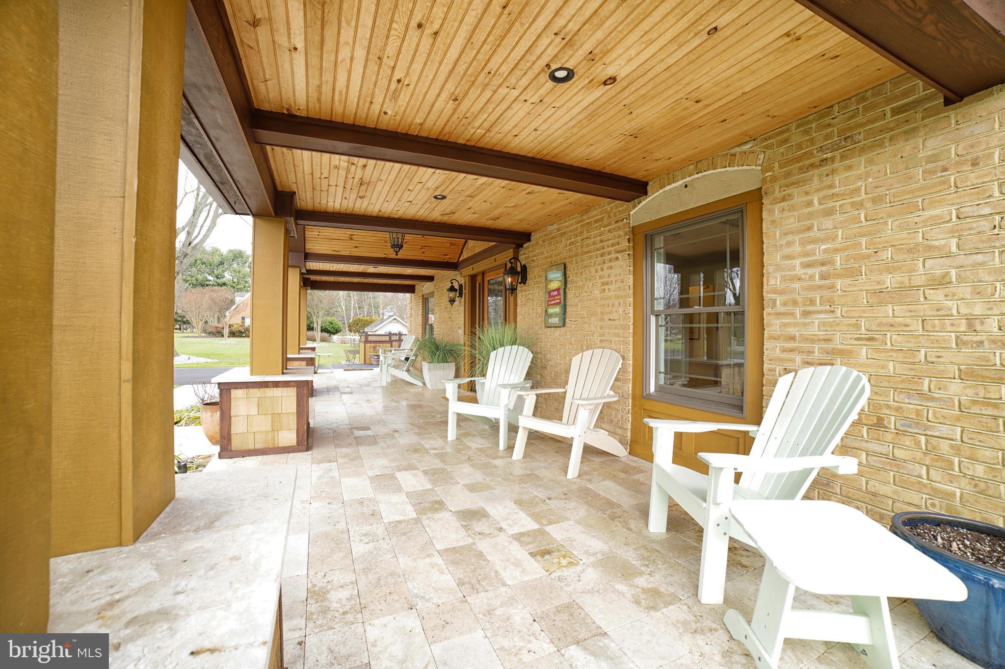 BELLE POINT FARM - Residential