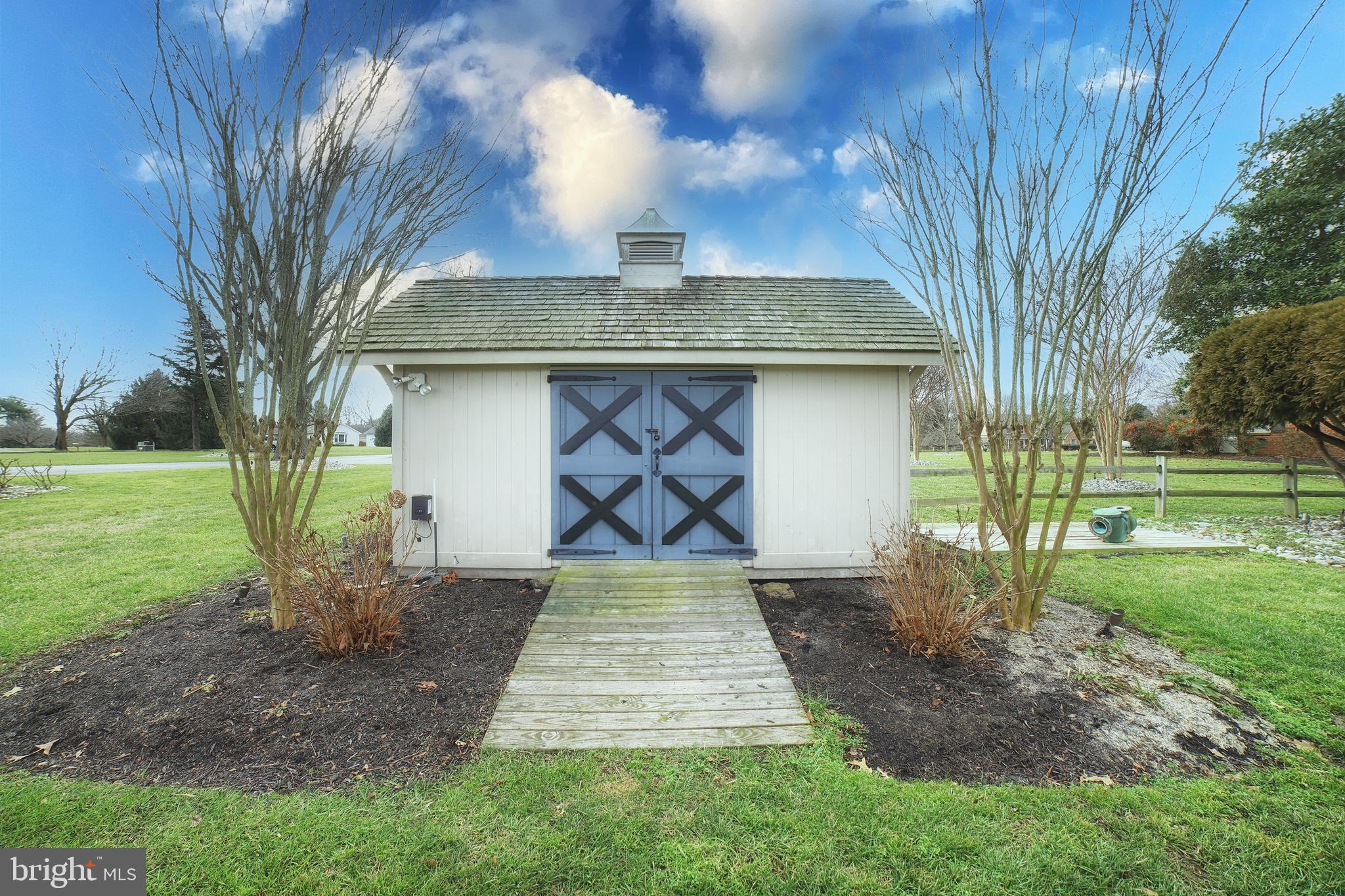 BELLE POINT FARM - Residential