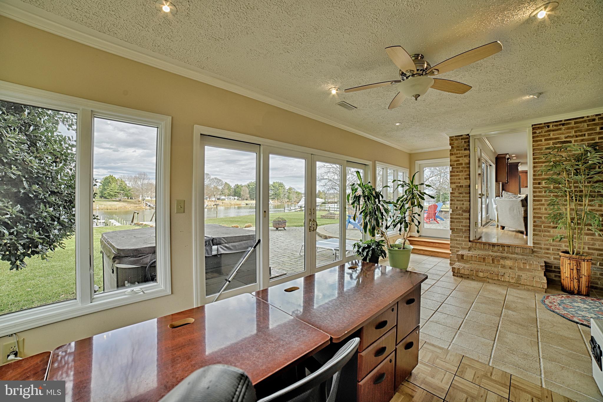 BELLE POINT FARM - Residential