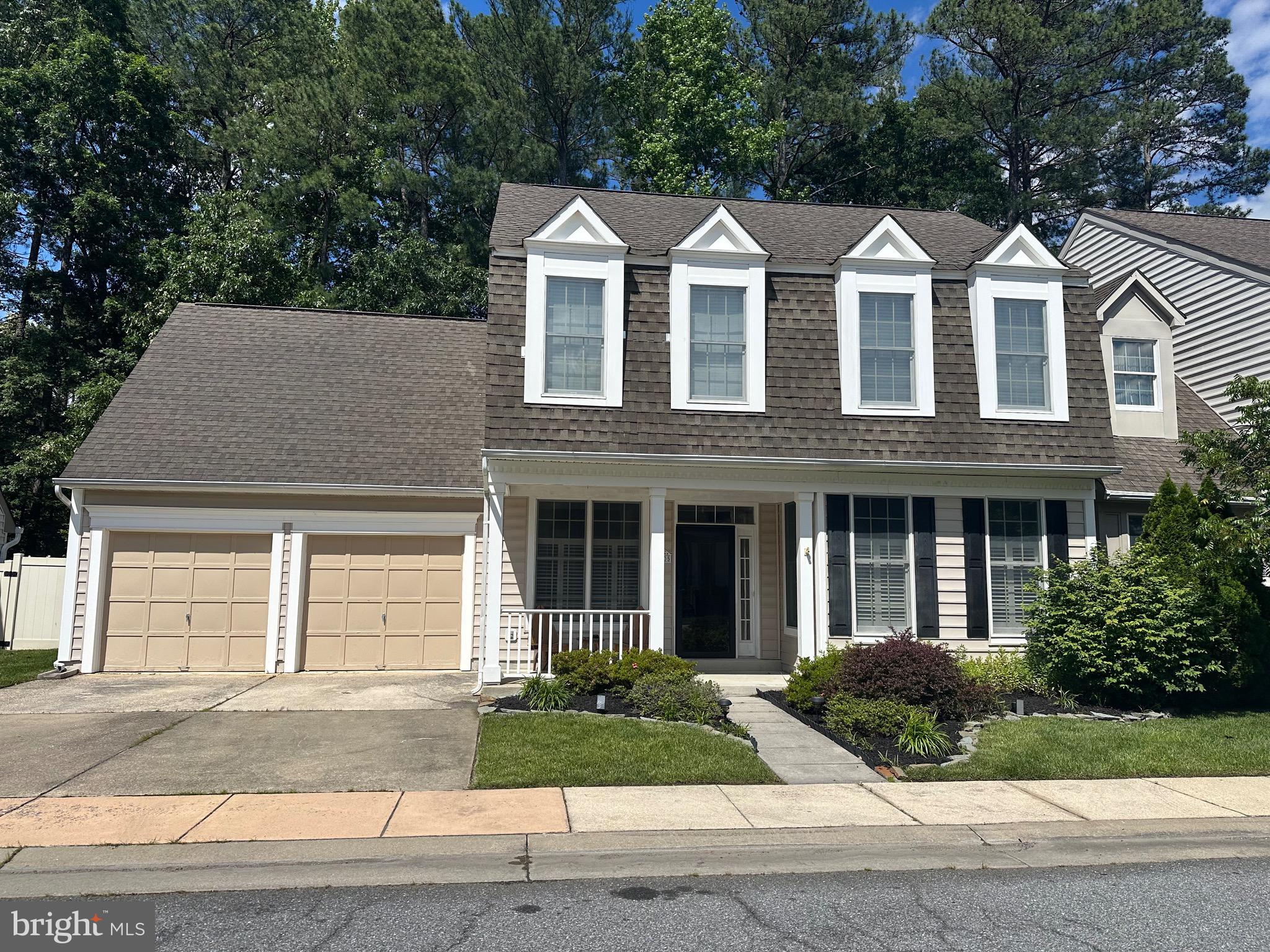 EASTON CLUB - Residential Lease