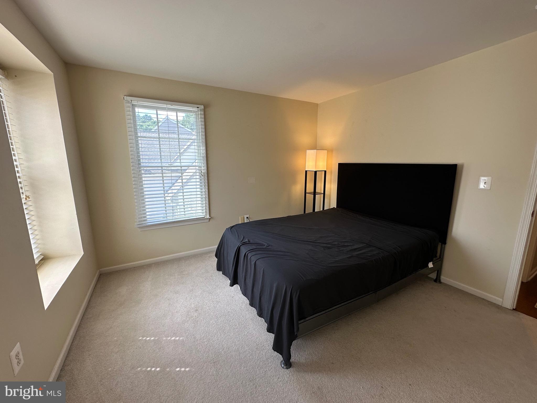 EASTON CLUB - Residential Lease