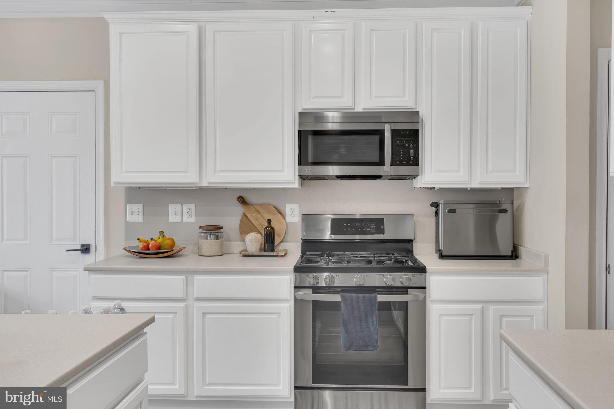 RAINBOW VILLAGE - Residential