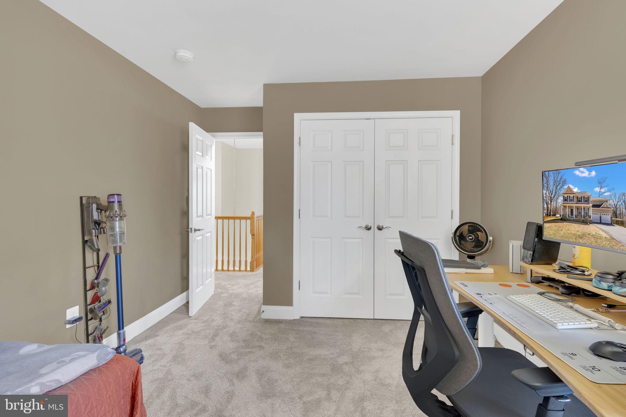 RAINBOW VILLAGE - Residential