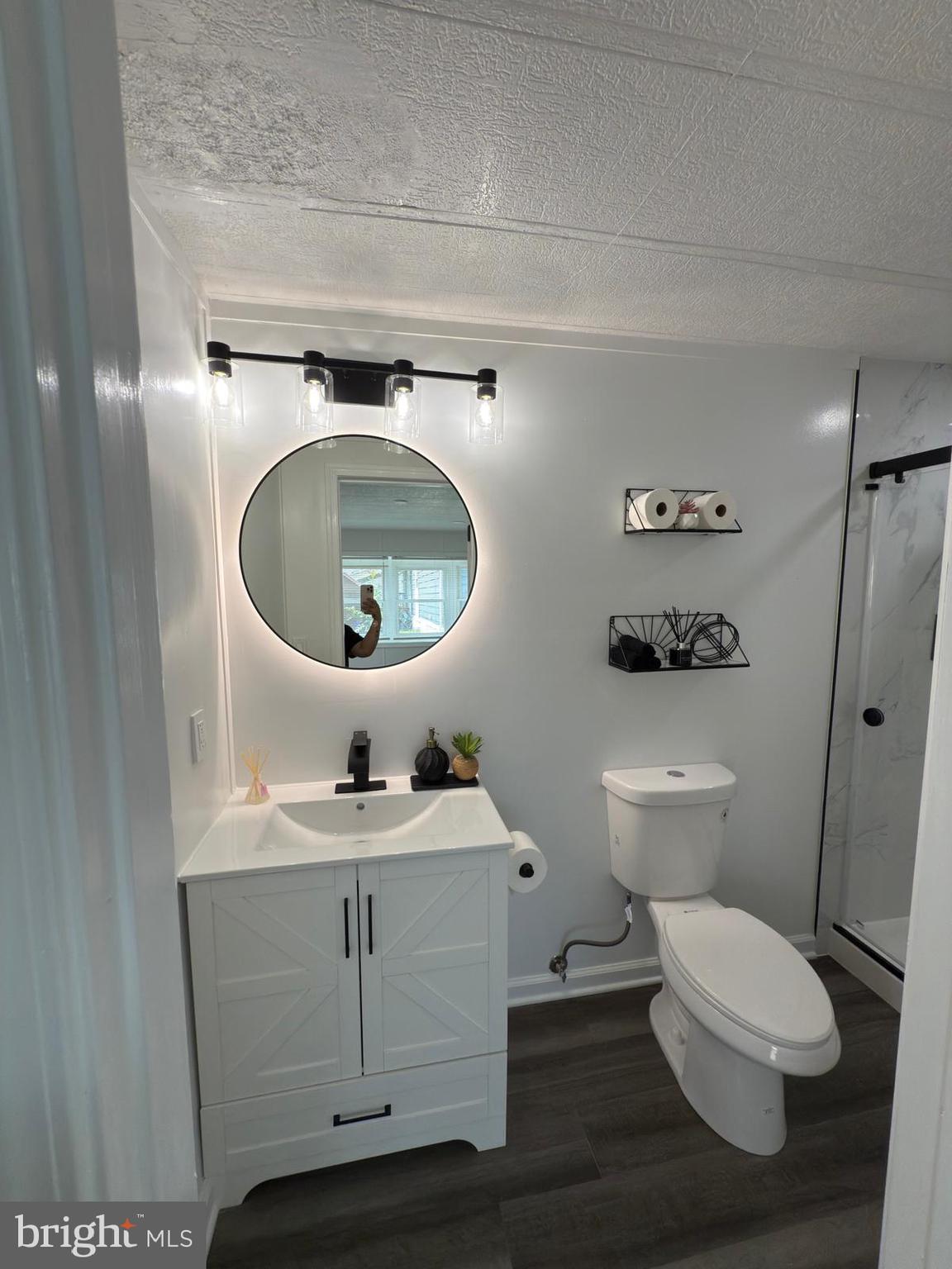 HARFORD VILLAGE - Residential