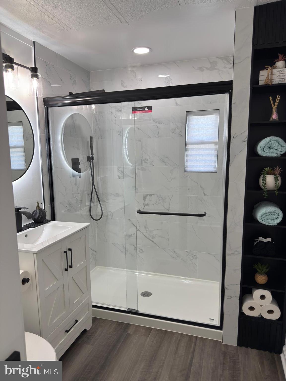 HARFORD VILLAGE - Residential