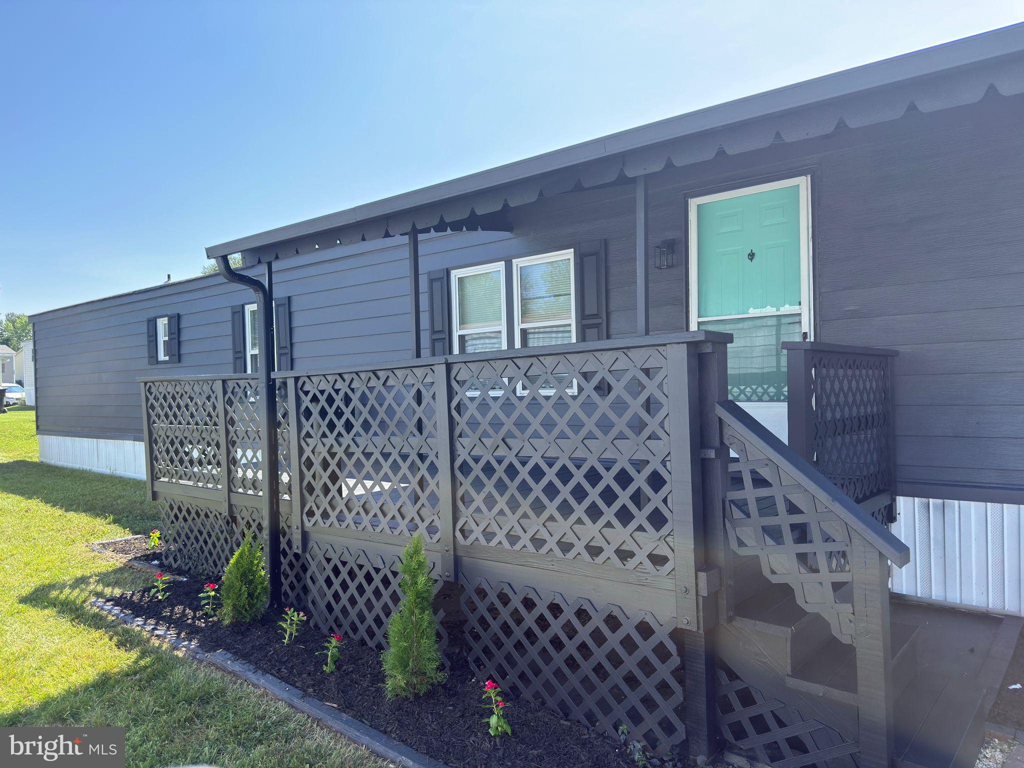 HARFORD VILLAGE - Residential