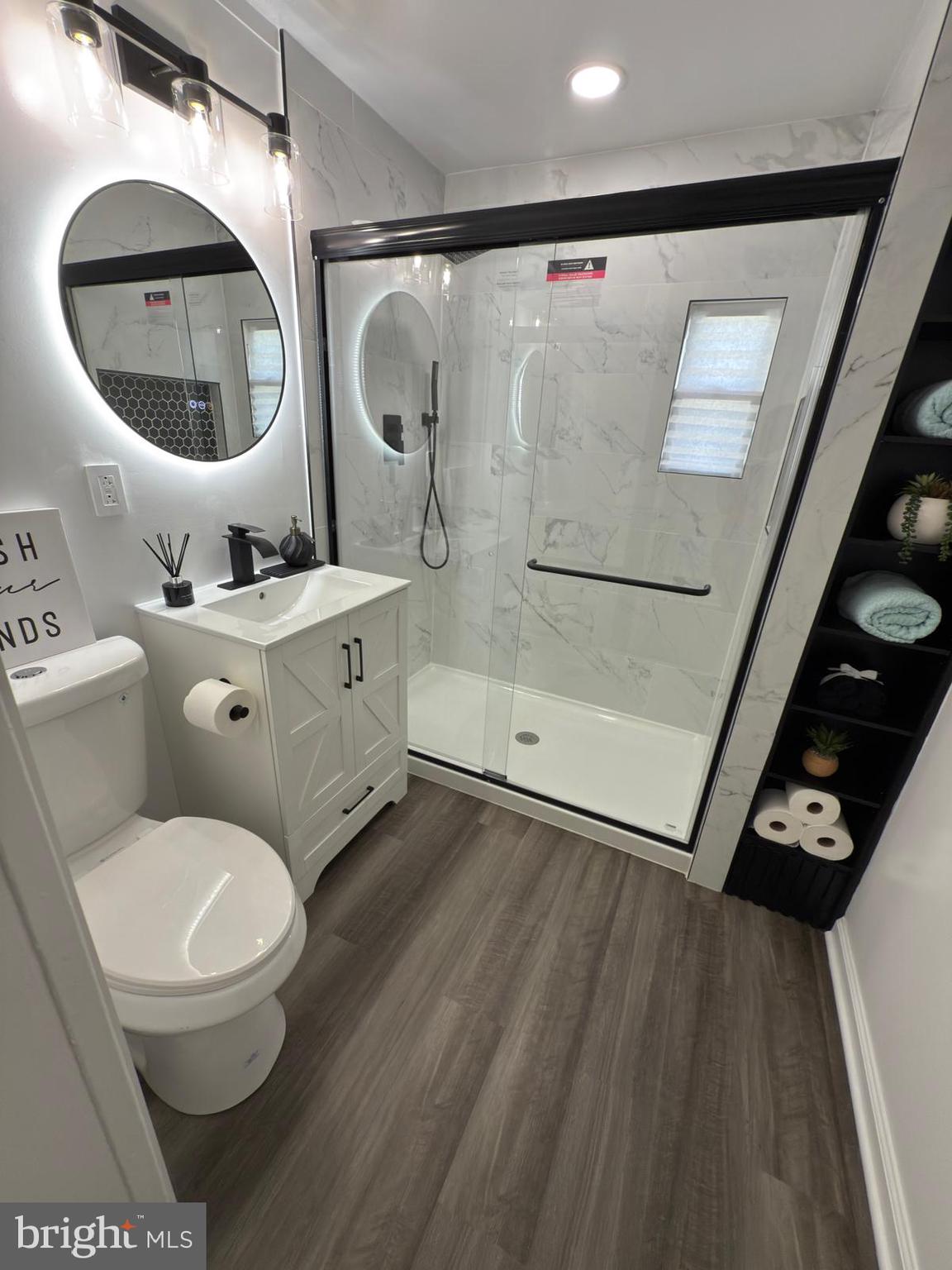 HARFORD VILLAGE - Residential