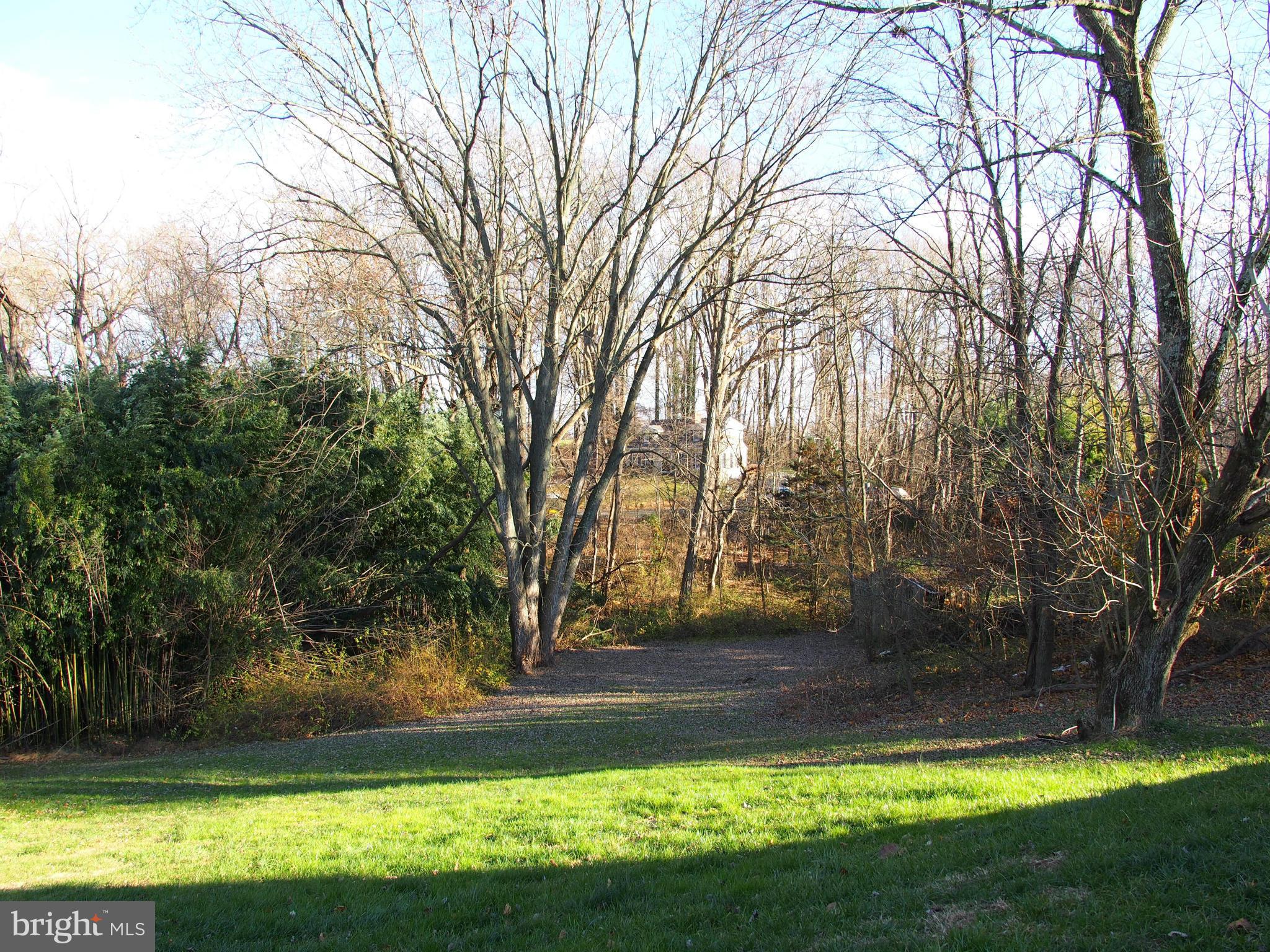 SHAWSVILLE ACRES - Residential