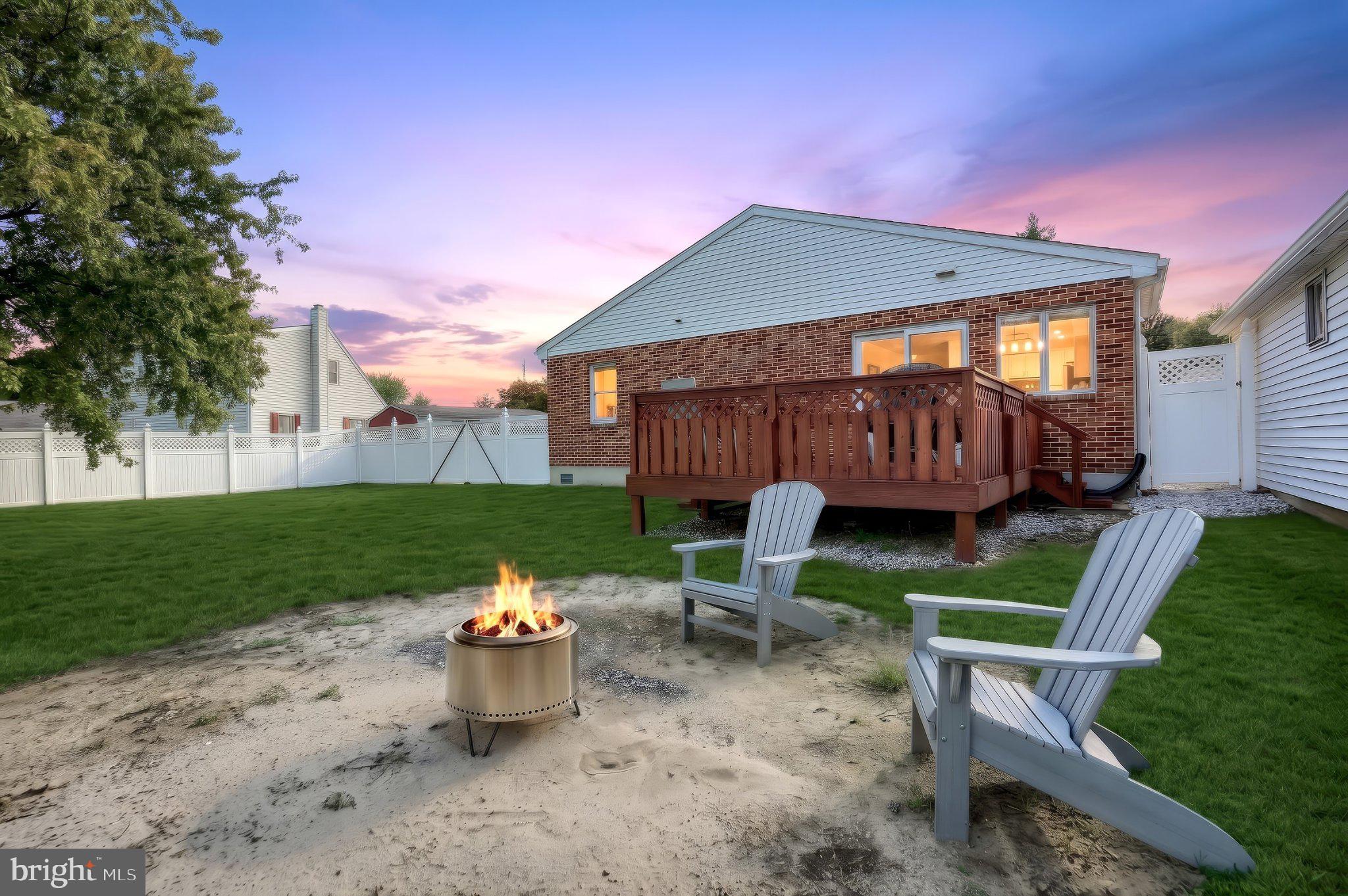 1036 SMITH HILL ROAD