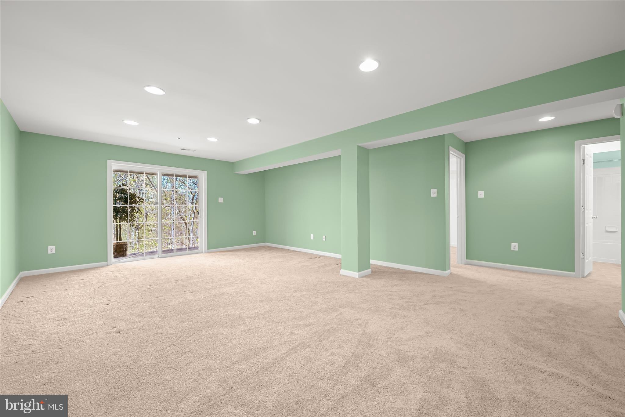 VILLAS AT SNOWDEN OVERLOOK - Residential