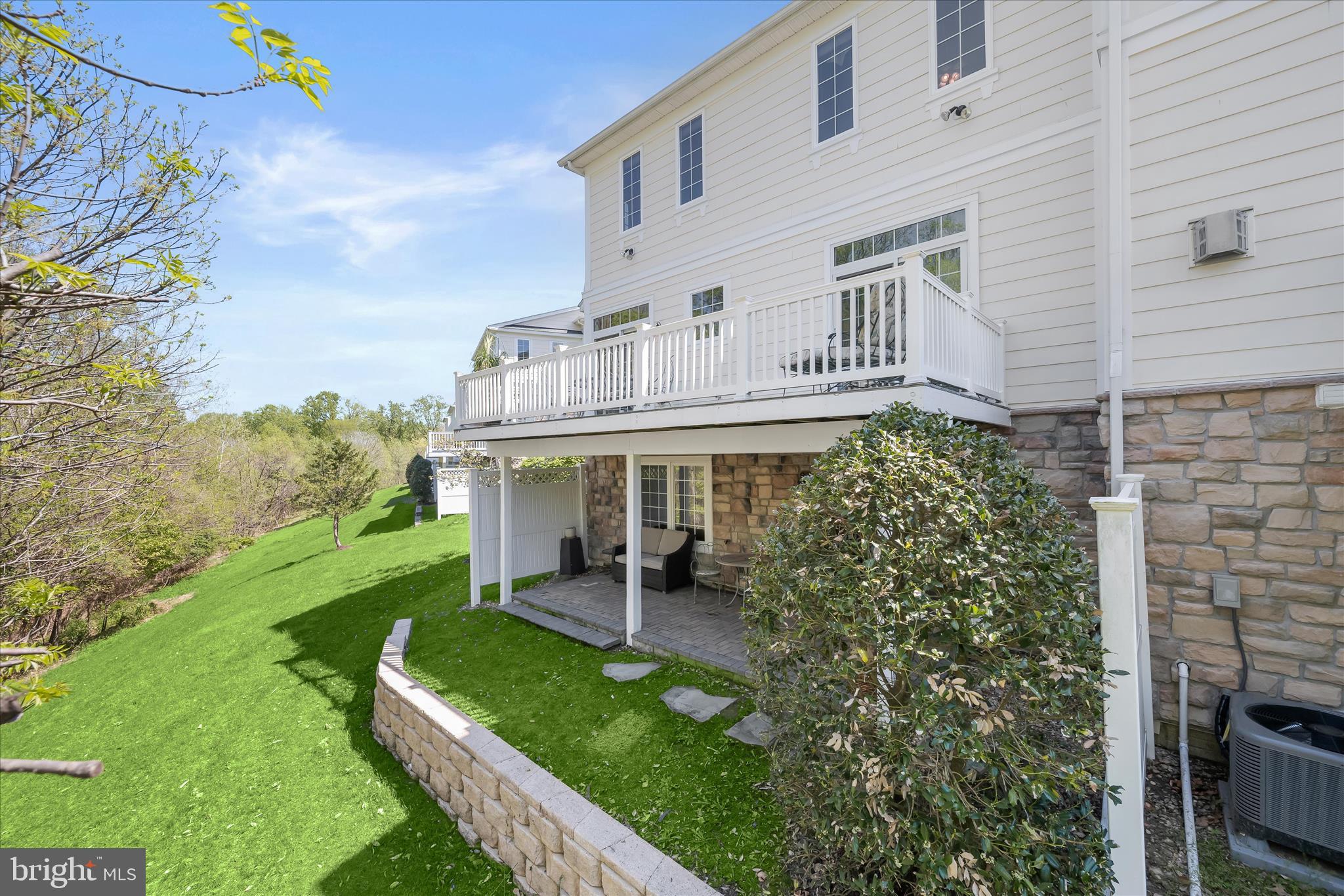 VILLAS AT SNOWDEN OVERLOOK - Residential