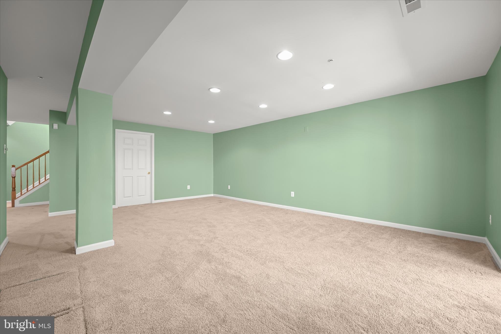 VILLAS AT SNOWDEN OVERLOOK - Residential