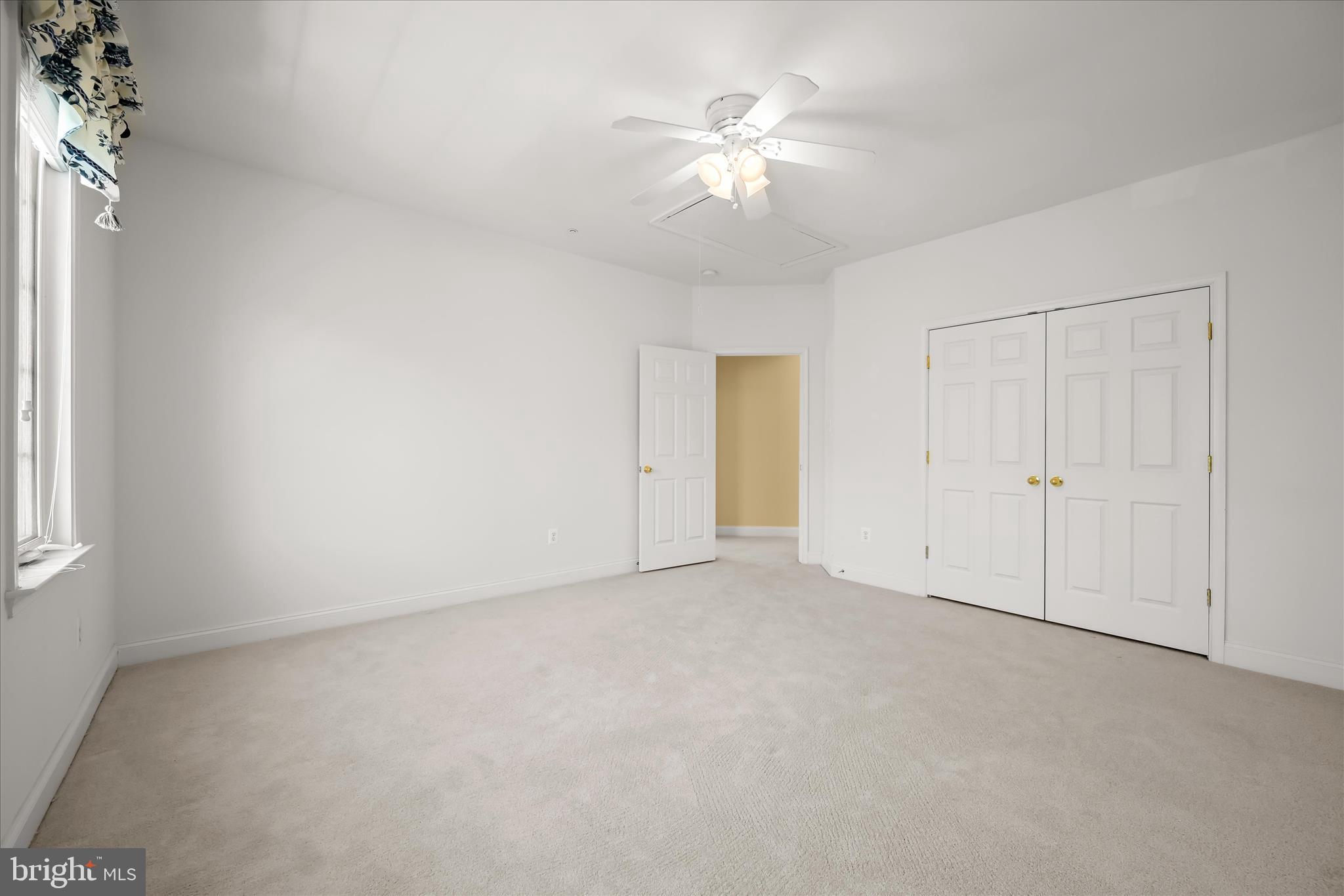 VILLAS AT SNOWDEN OVERLOOK - Residential