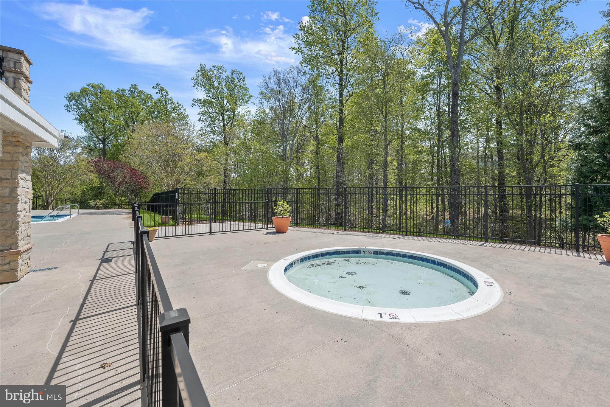 VILLAS AT SNOWDEN OVERLOOK - Residential