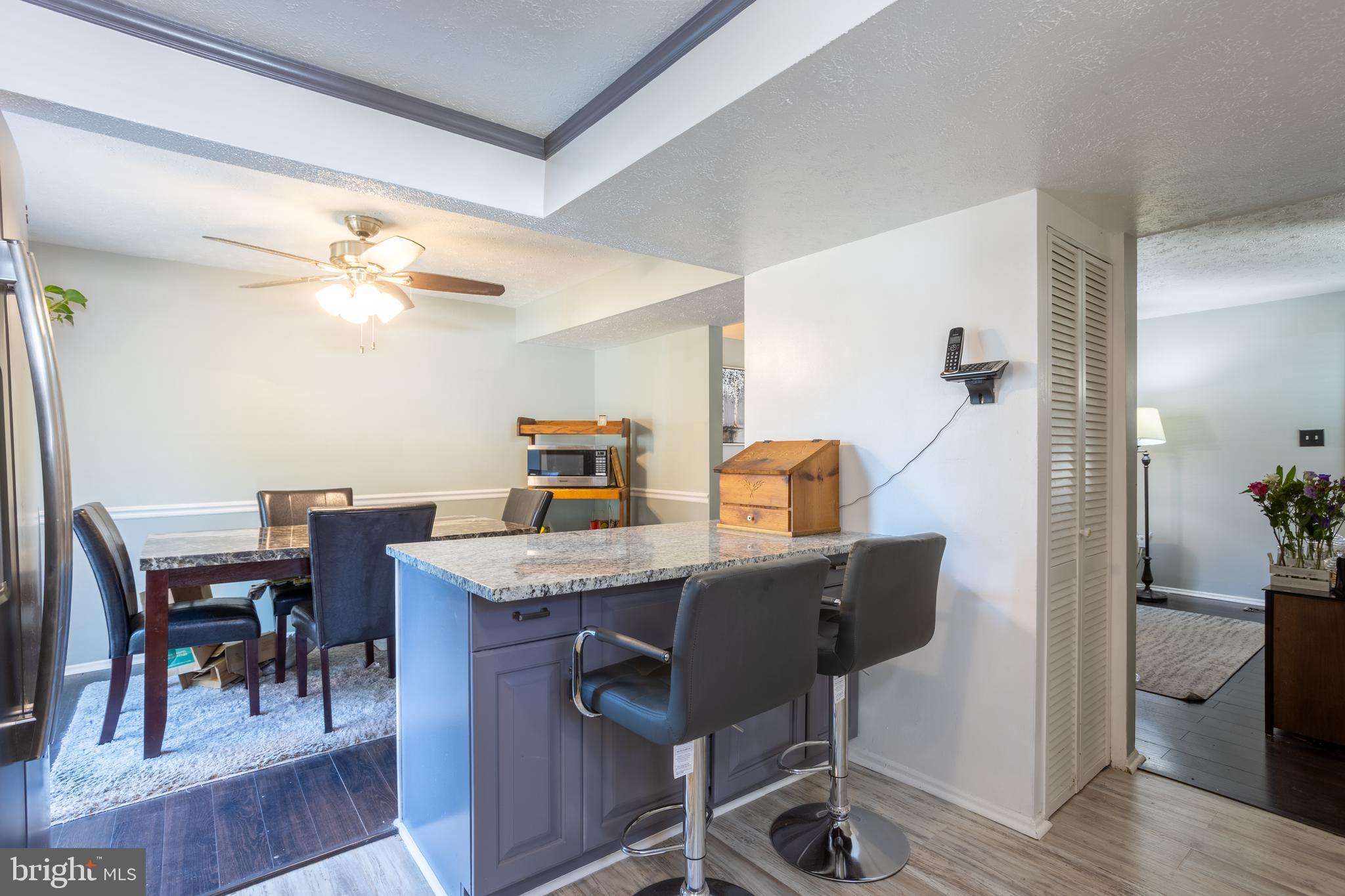 WHISPERING WOODS - Residential