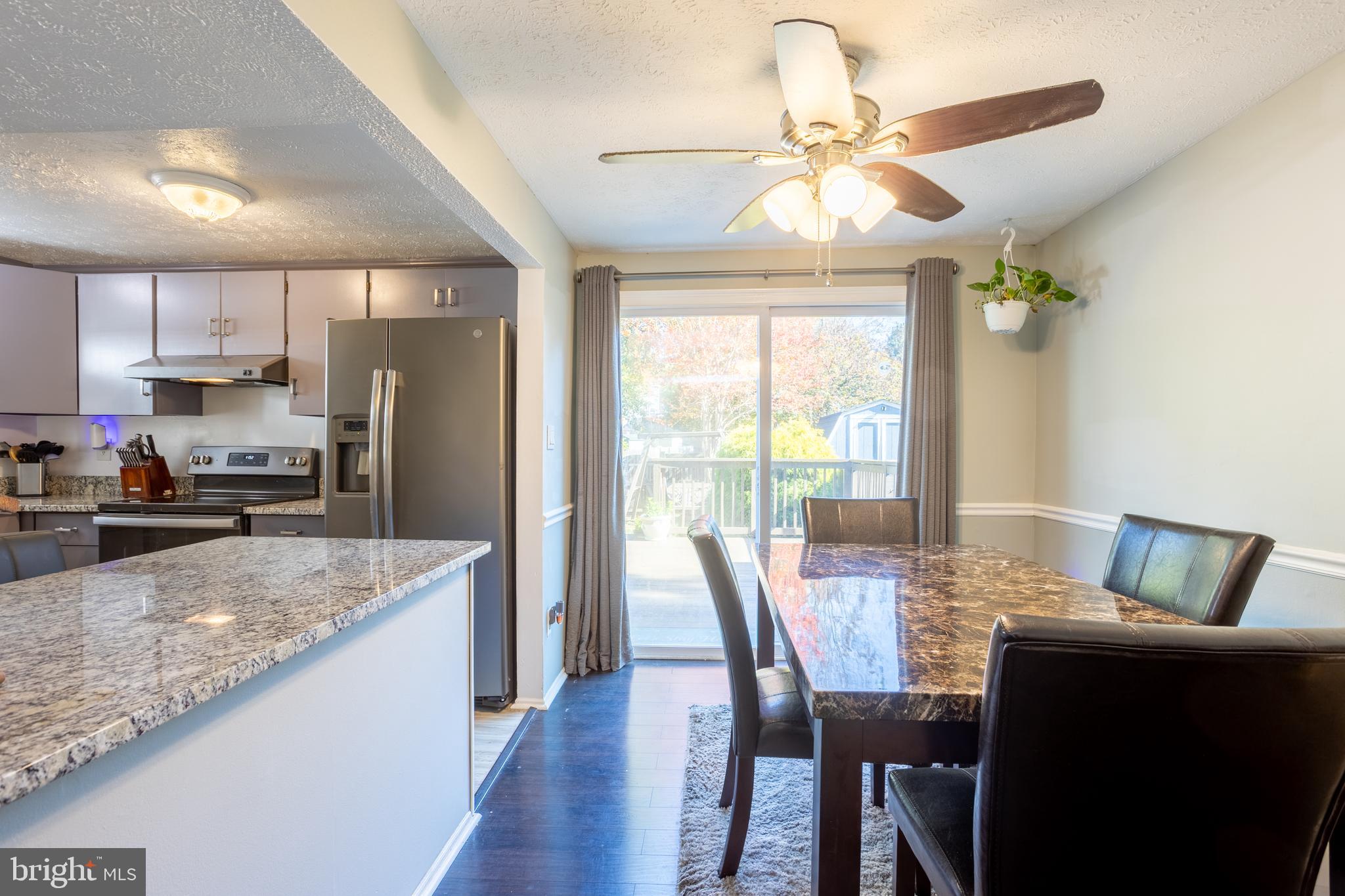 WHISPERING WOODS - Residential