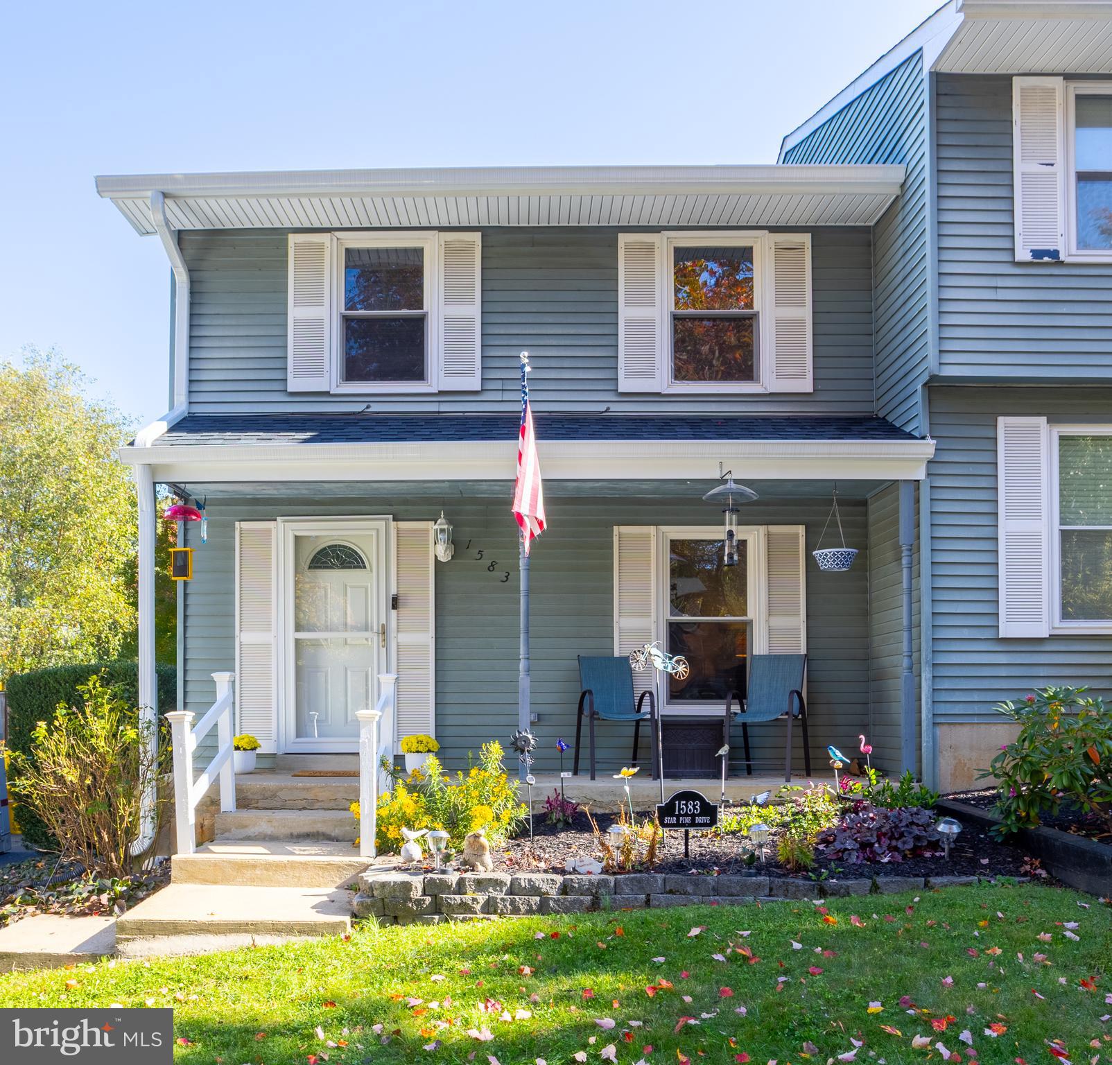 WHISPERING WOODS - Residential