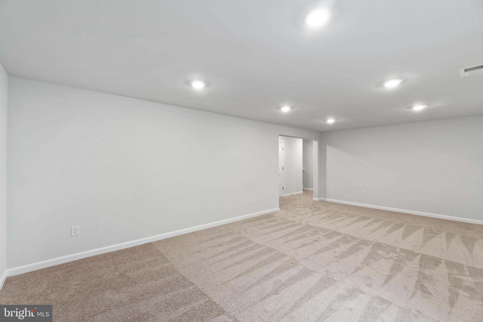 LADYSMITH VILLAGE - Residential