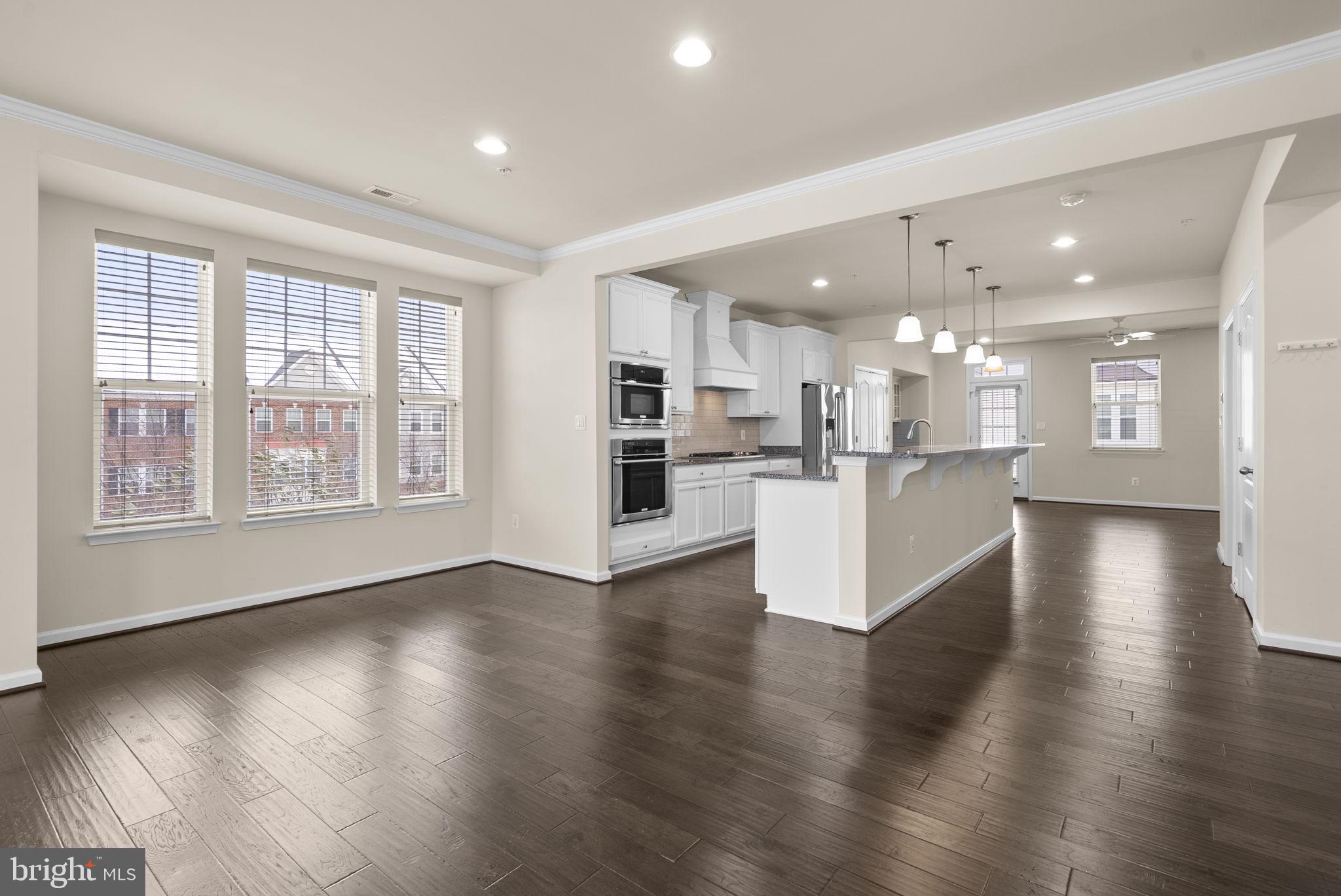 7103 BEAUMONT PLACE A