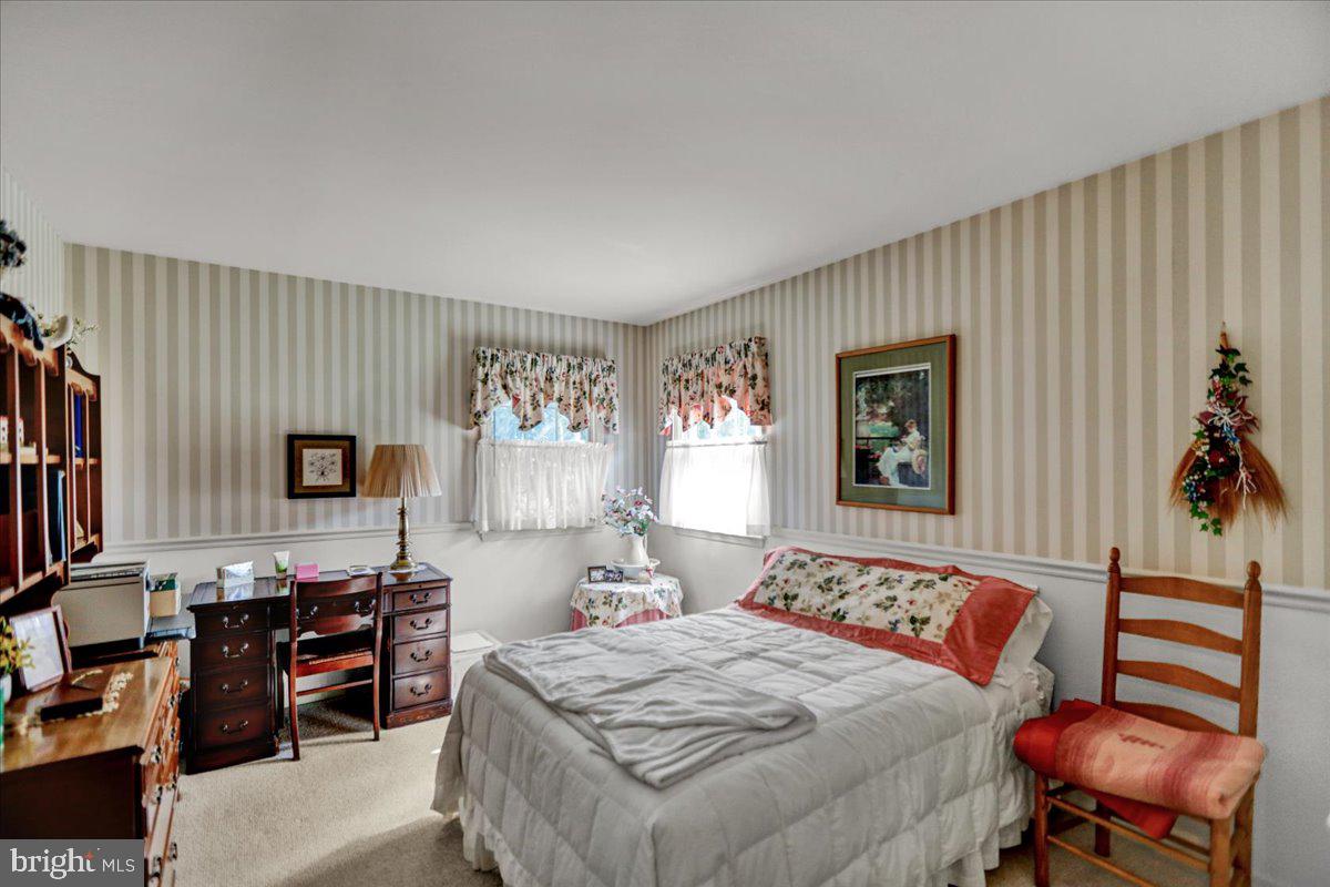 WILSHIRE MEADOWS - Residential