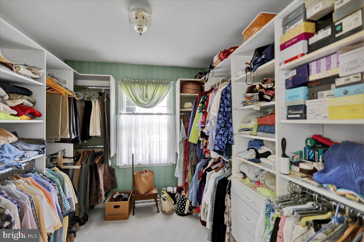 WILSHIRE MEADOWS - Residential