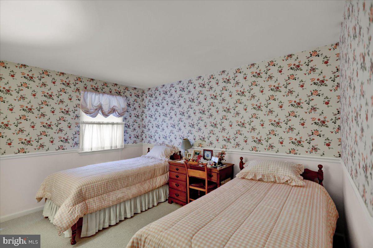 WILSHIRE MEADOWS - Residential