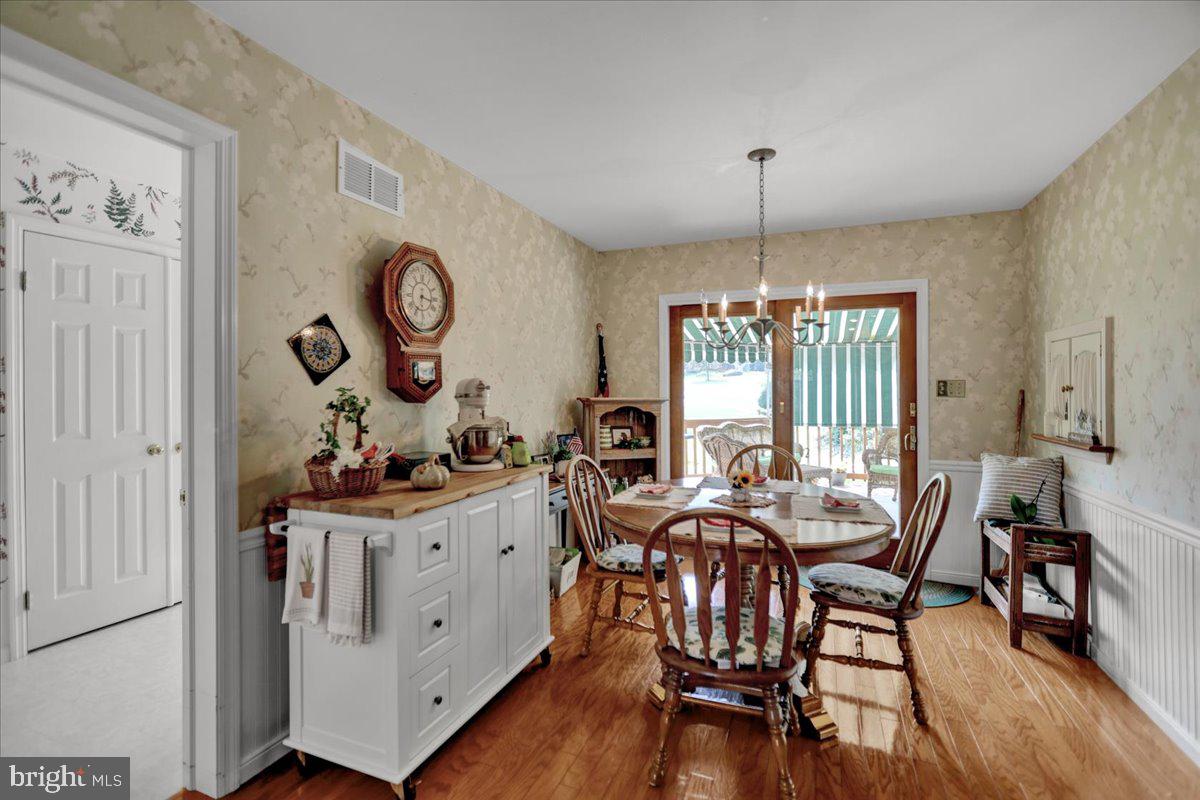 WILSHIRE MEADOWS - Residential