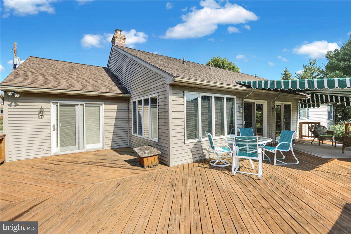 WILSHIRE MEADOWS - Residential