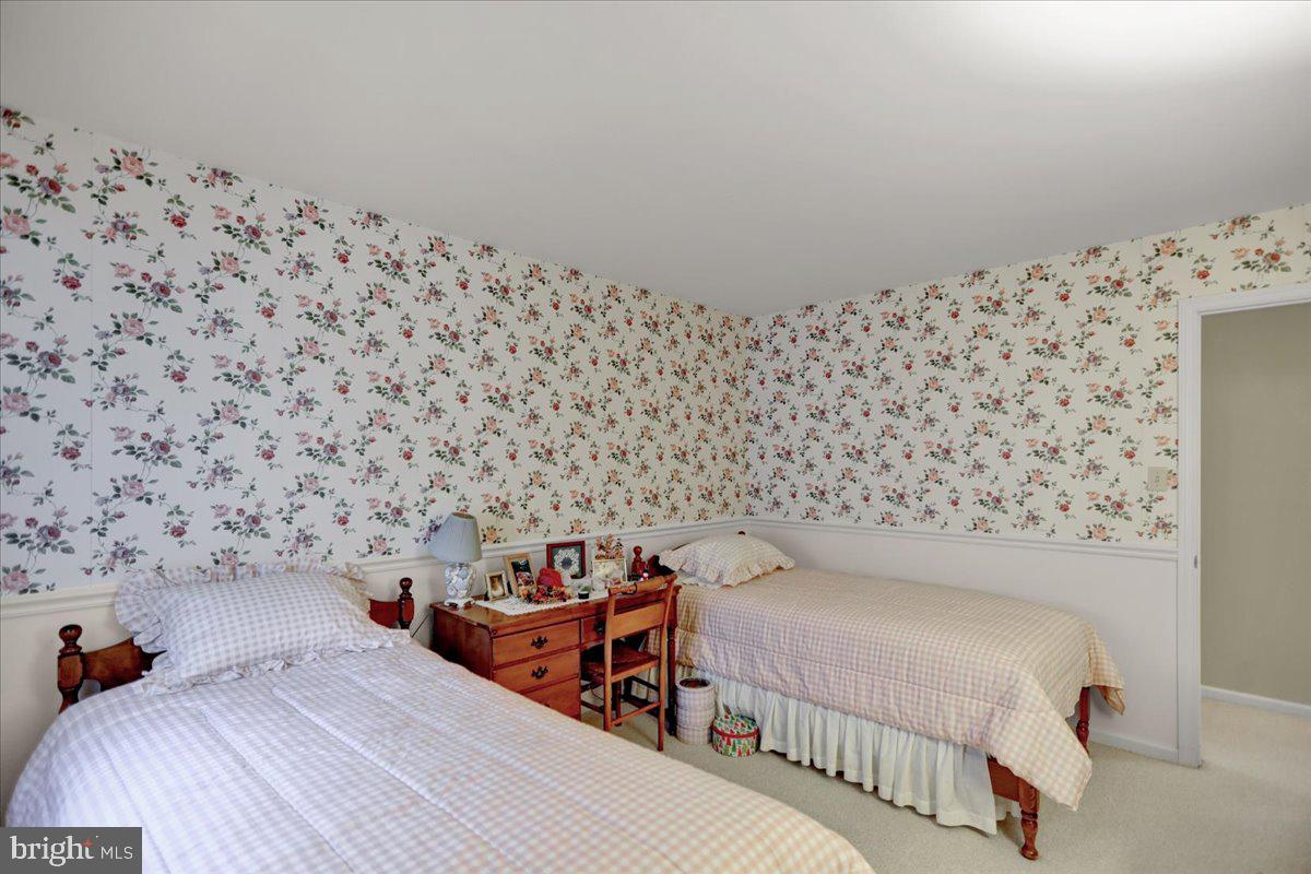 WILSHIRE MEADOWS - Residential