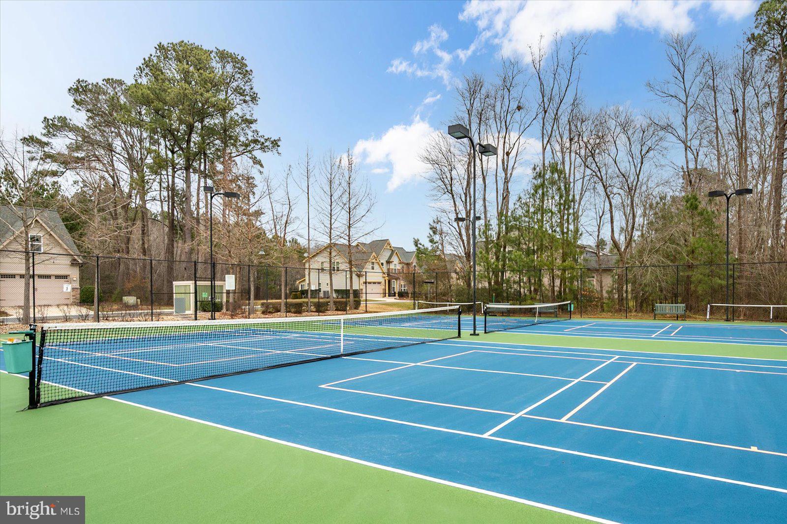 FOREST LANDING - Residential