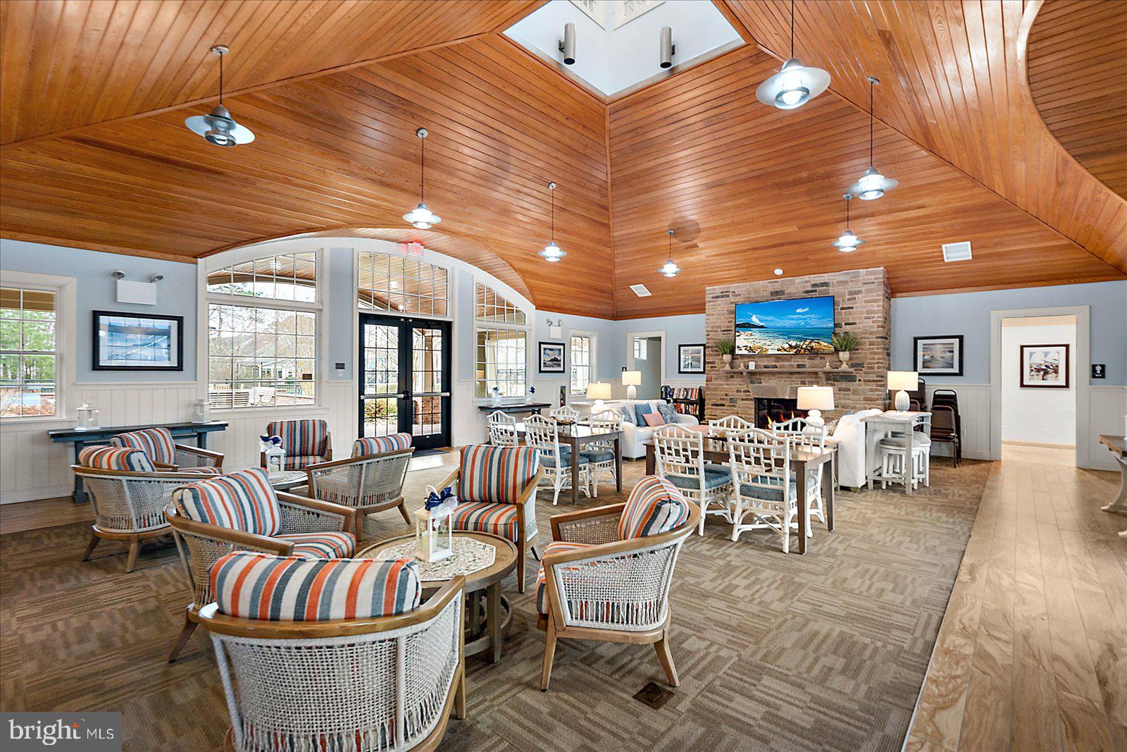 FOREST LANDING - Residential