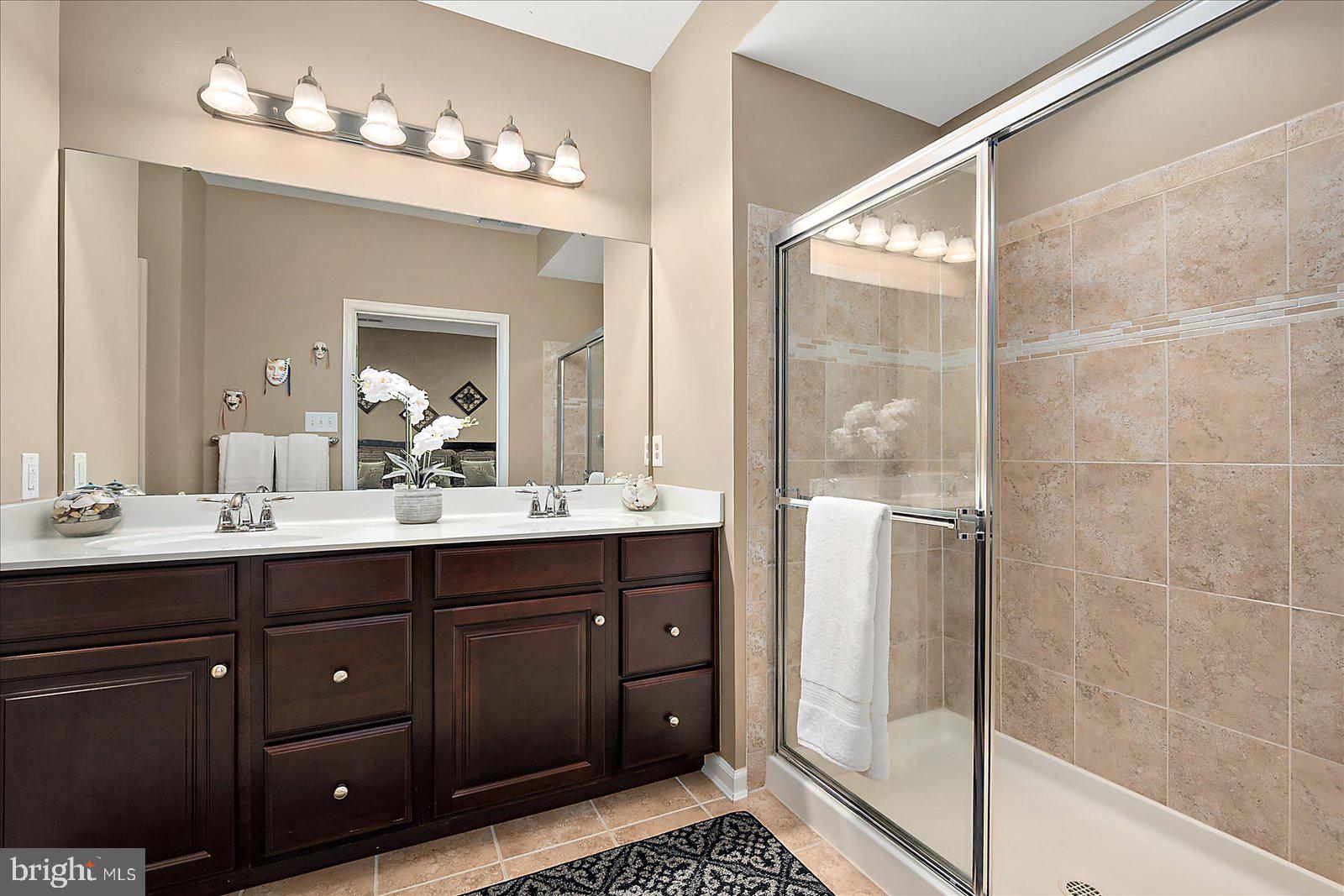 FOREST LANDING - Residential