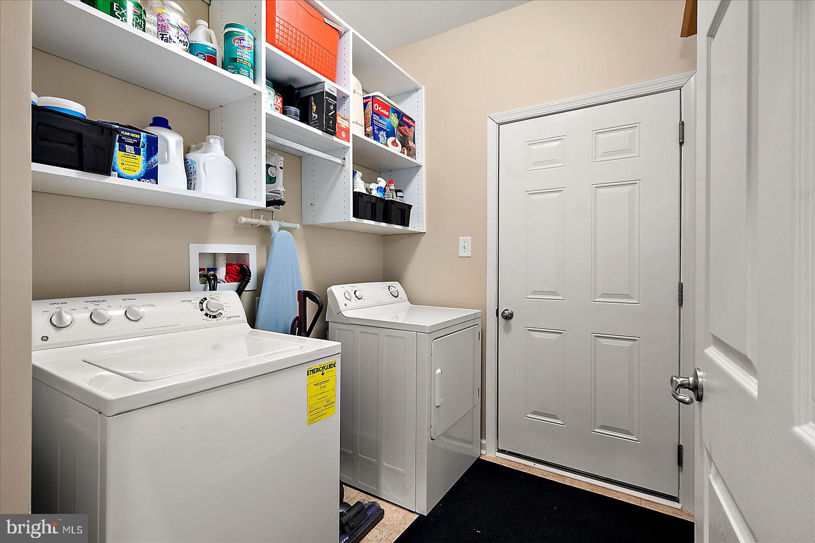 FOREST LANDING - Residential