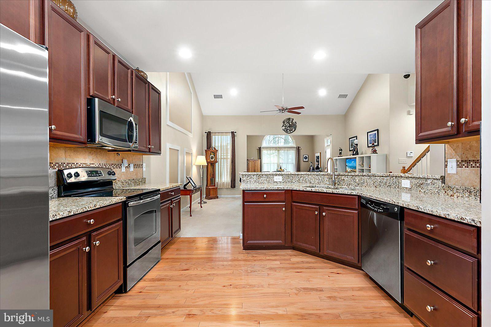 FOREST LANDING - Residential