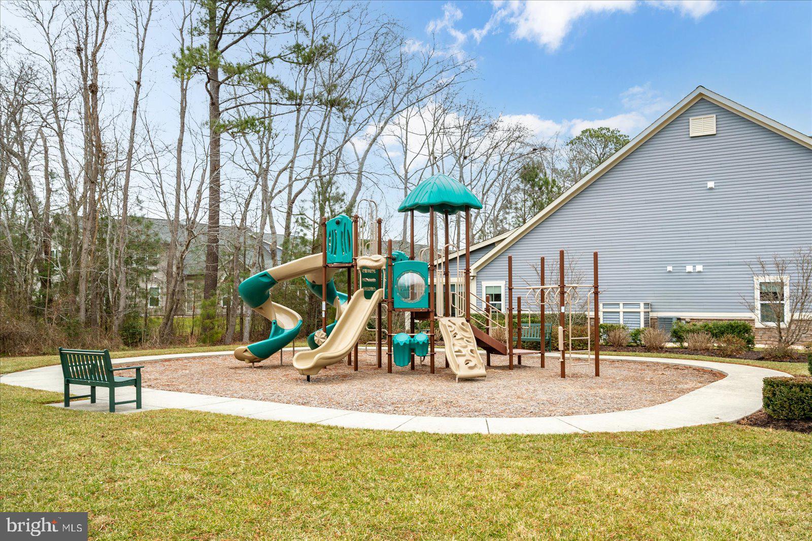 FOREST LANDING - Residential