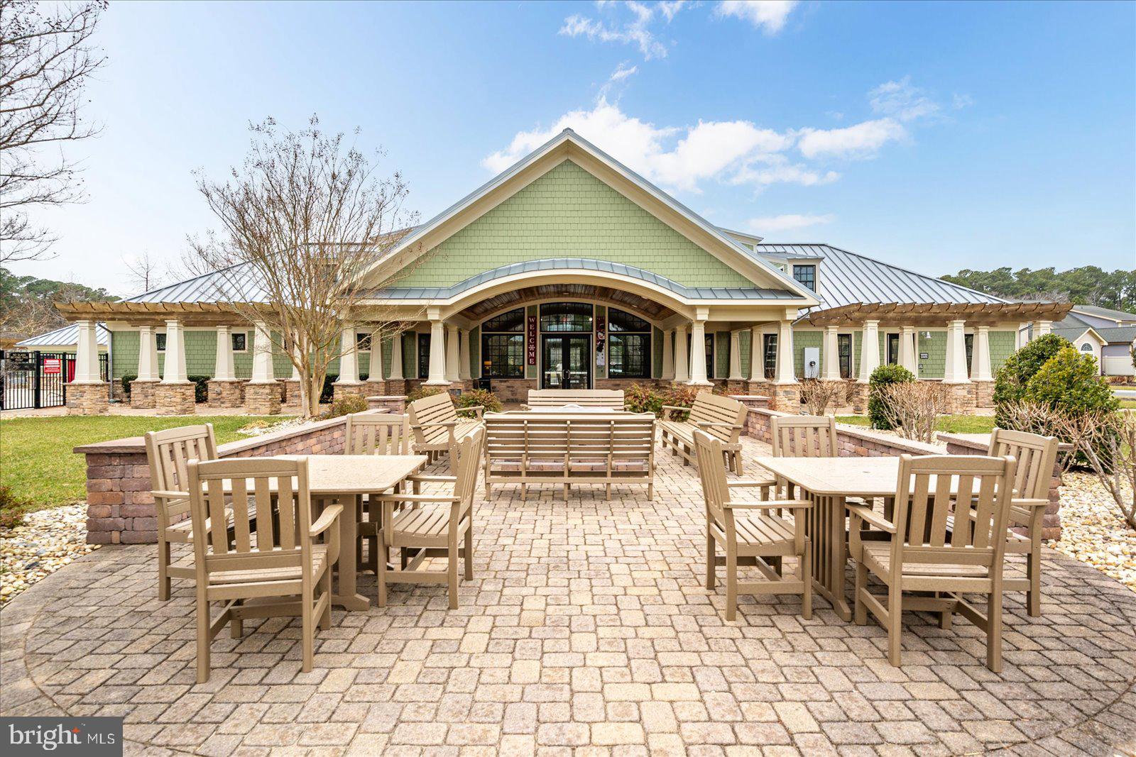 FOREST LANDING - Residential