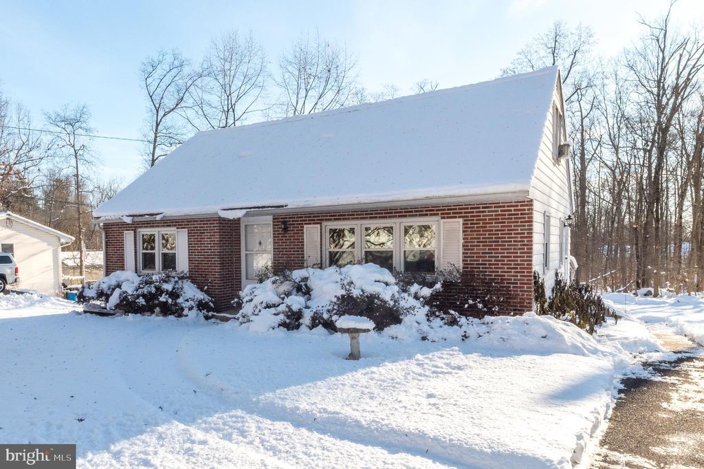 Photo of 1962 Kepler Road, POTTSTOWN, PA 19464 (MLS # PAMC2164048)