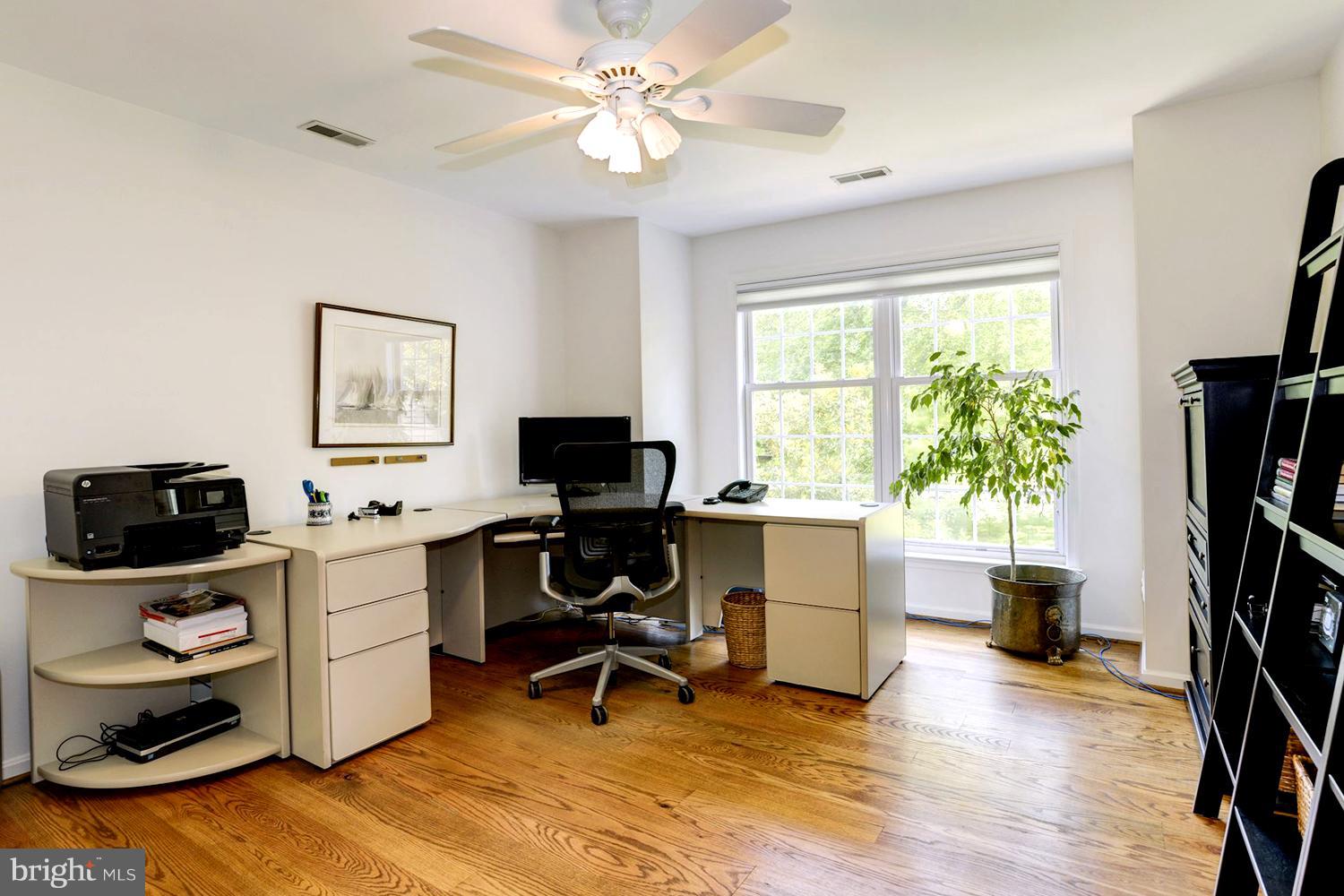 ANNAPOLIS - Residential