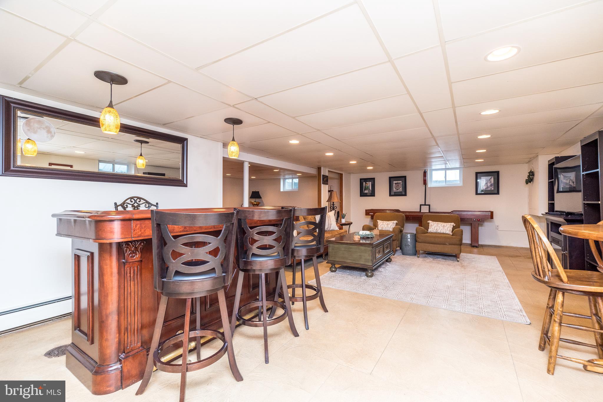 FAIRWAYS - Residential