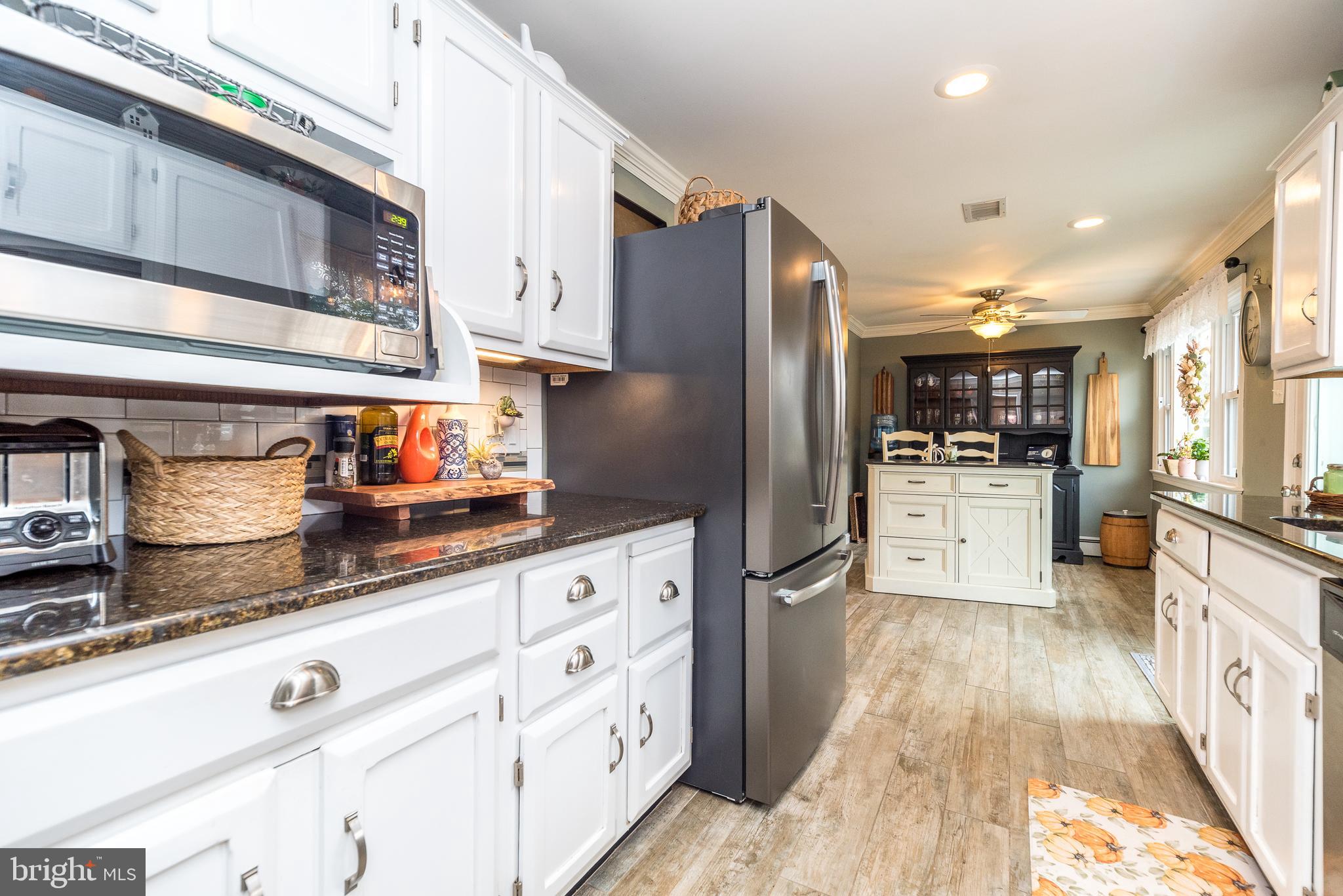 FAIRWAYS - Residential