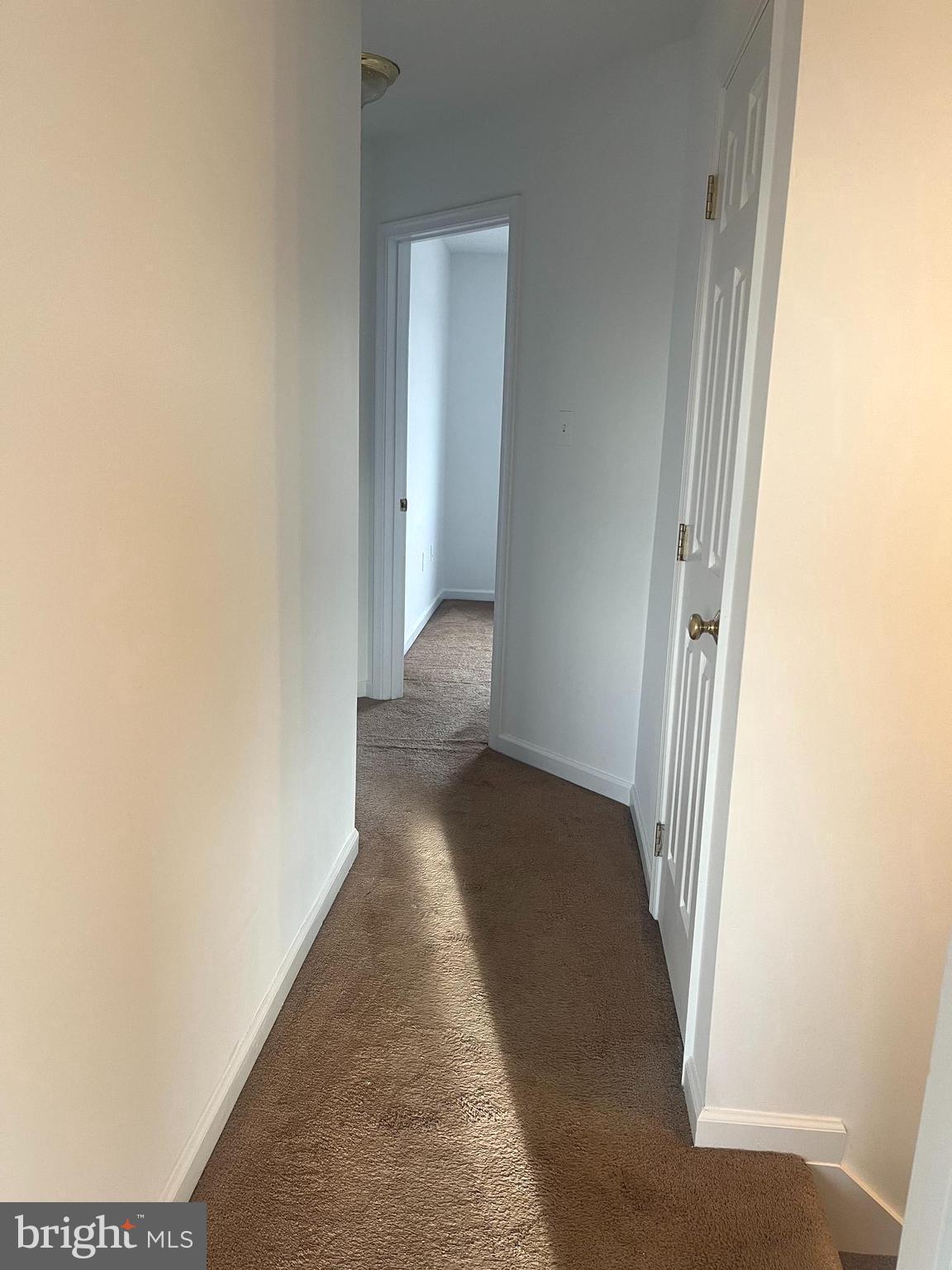 SOUTH QUEEN TOWNHOUSES - Residential